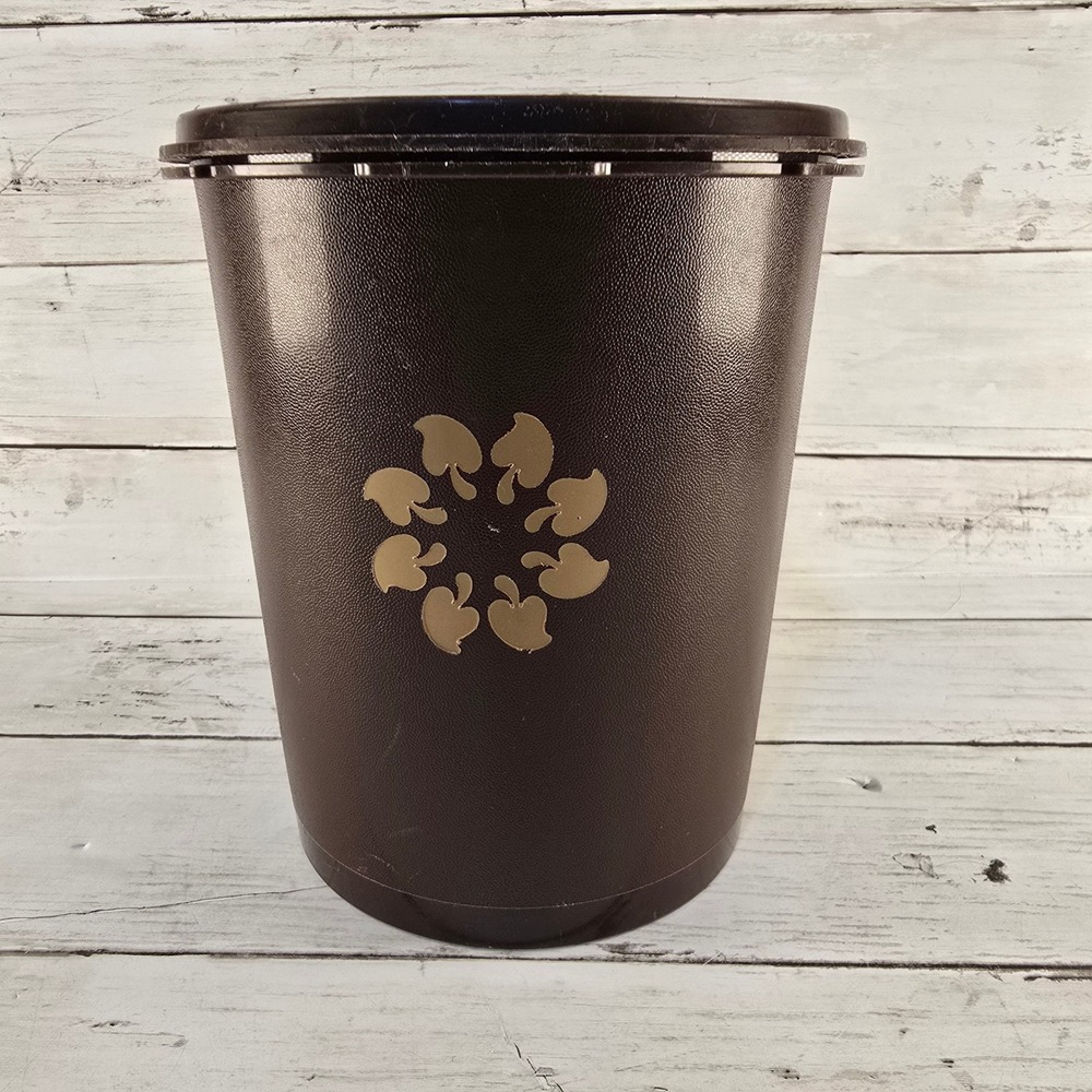 Vintage Tupperware Servalier Brown Canister Sunburst Lid Leaf 809-14 USA Made